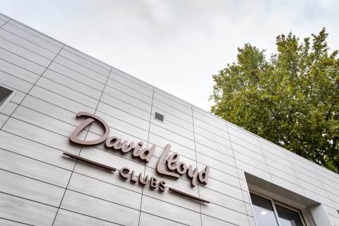 Insegna David Lloyd Clubs